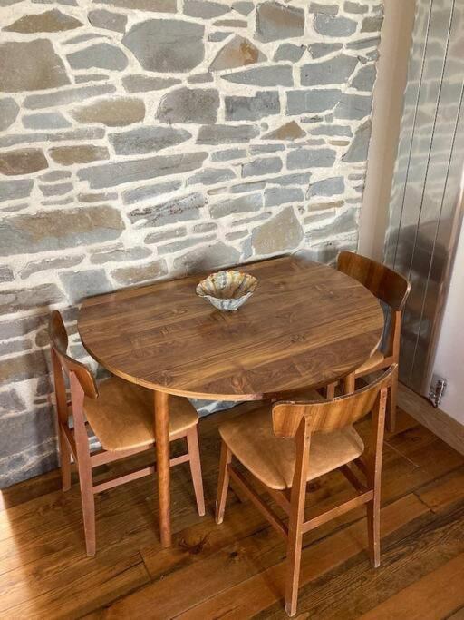 Ty Taf 2 Bed Cottage With Deck & Easy Transport Links Cardiff Exterior foto